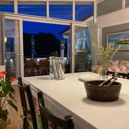 Dreaming Penthouse Βιέστε